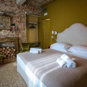 https://acacia-your-home-in-florence-apartment-agave.it-tuscanyhotel.com