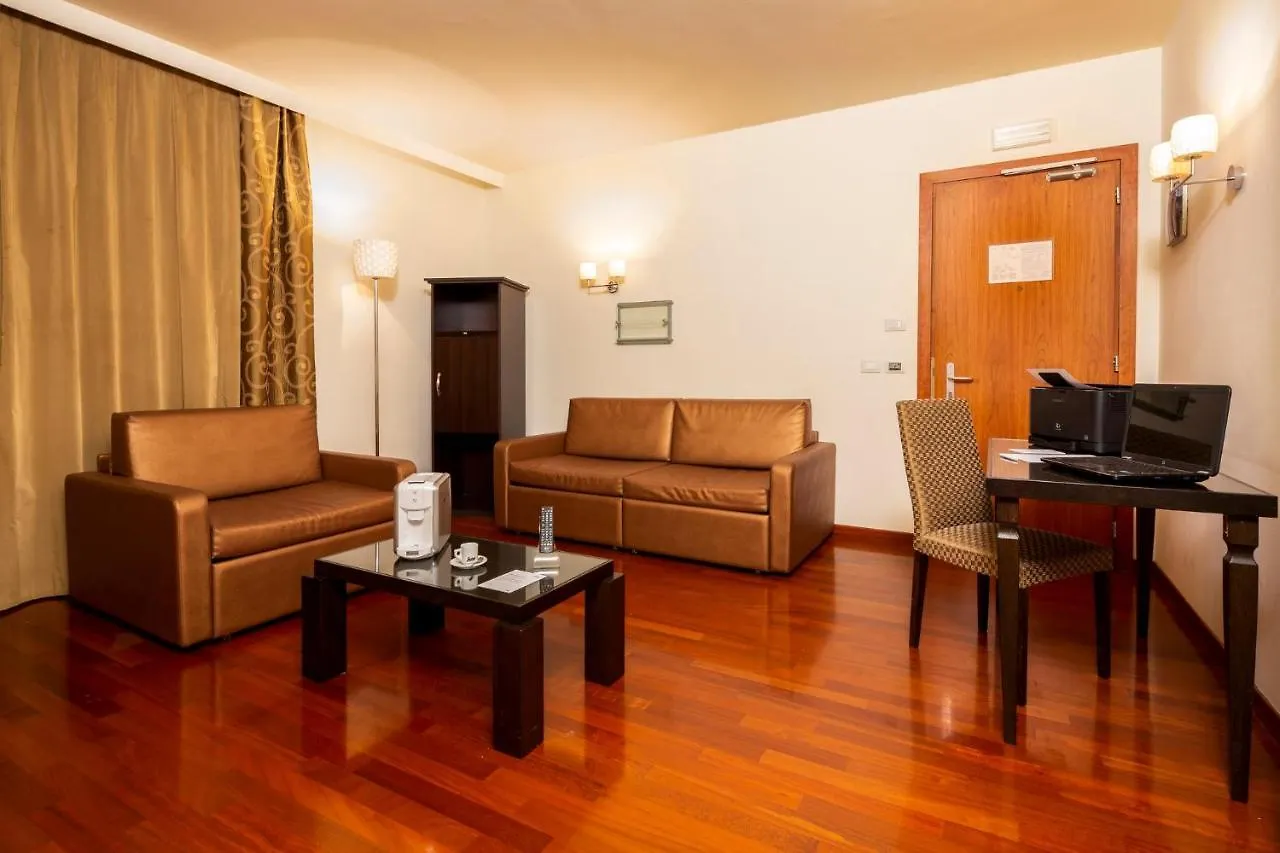 Hotell Crowne Plaza Venice East By Ihg Quarto dʼAltino